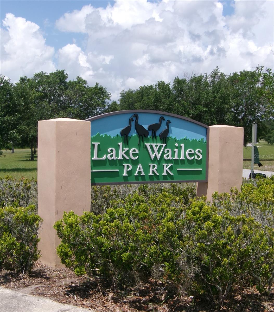 702 WILDABON AVE, LAKE WALES, FL, 33853
