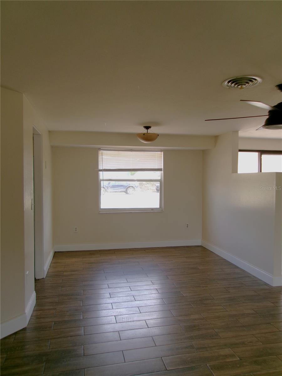 702 WILDABON AVE, LAKE WALES, FL, 33853