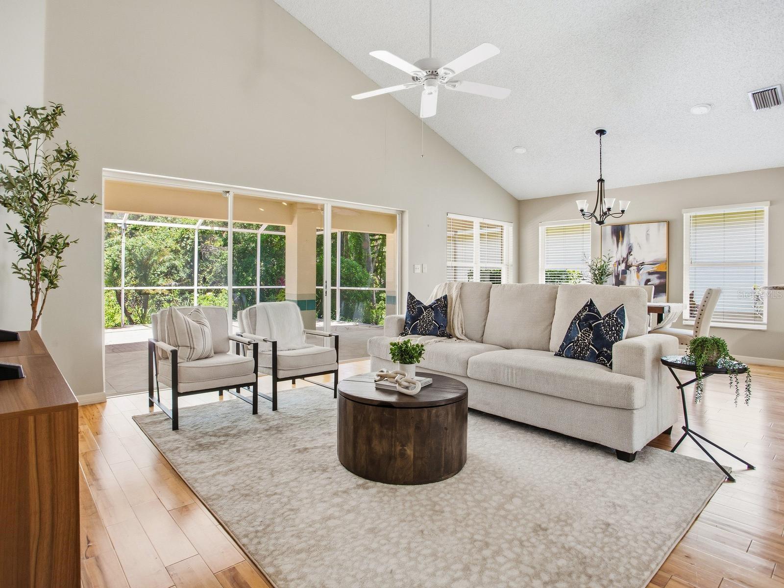 15884 SANCTUARY DR, TAMPA, FL, 33647