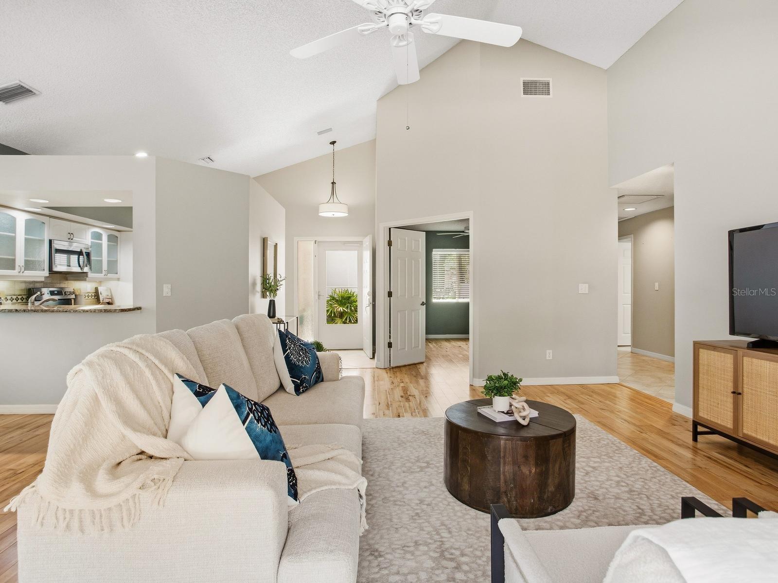 15884 SANCTUARY DR, TAMPA, FL, 33647