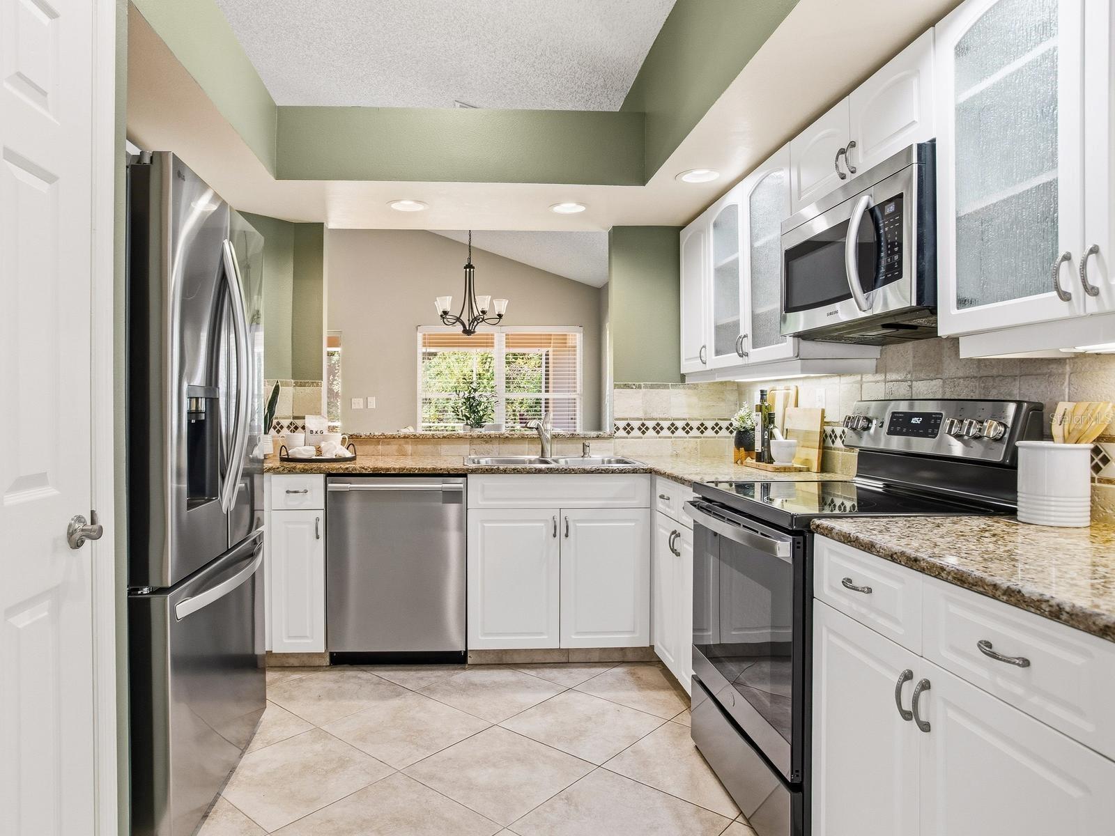 15884 SANCTUARY DR, TAMPA, FL, 33647