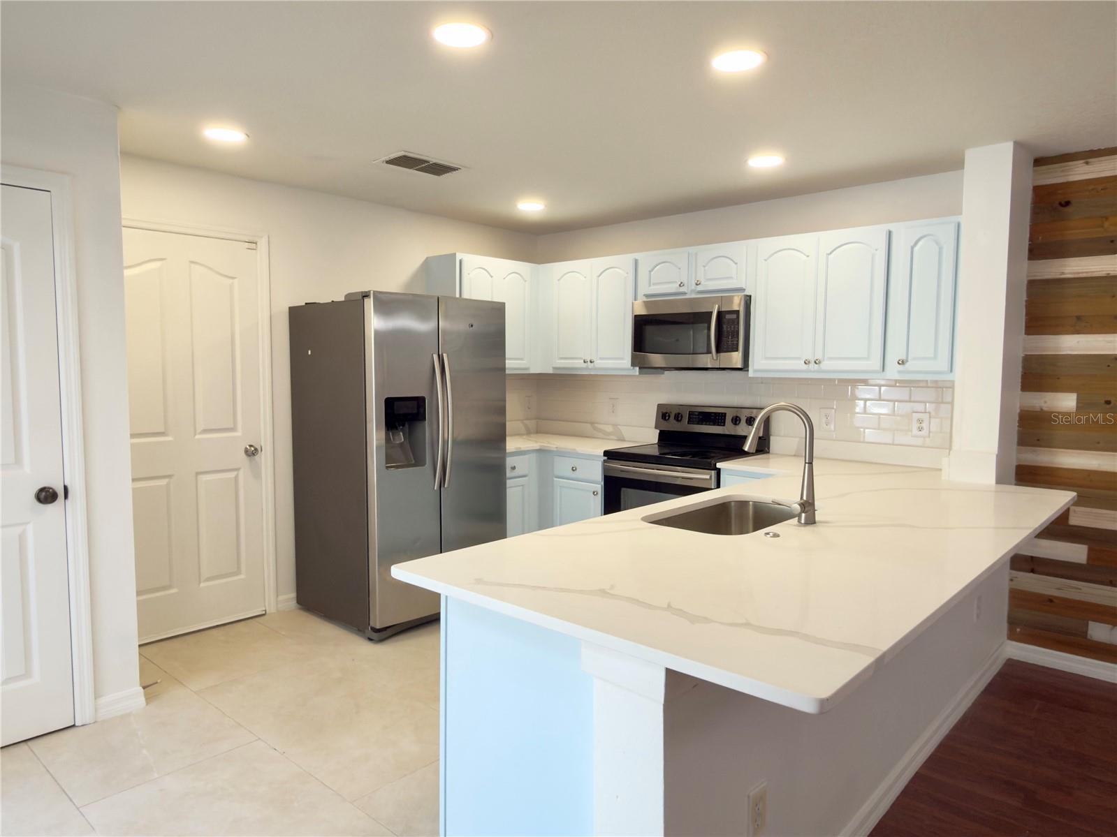 13874 PHOENIX DR, ORLANDO, FL, 32828