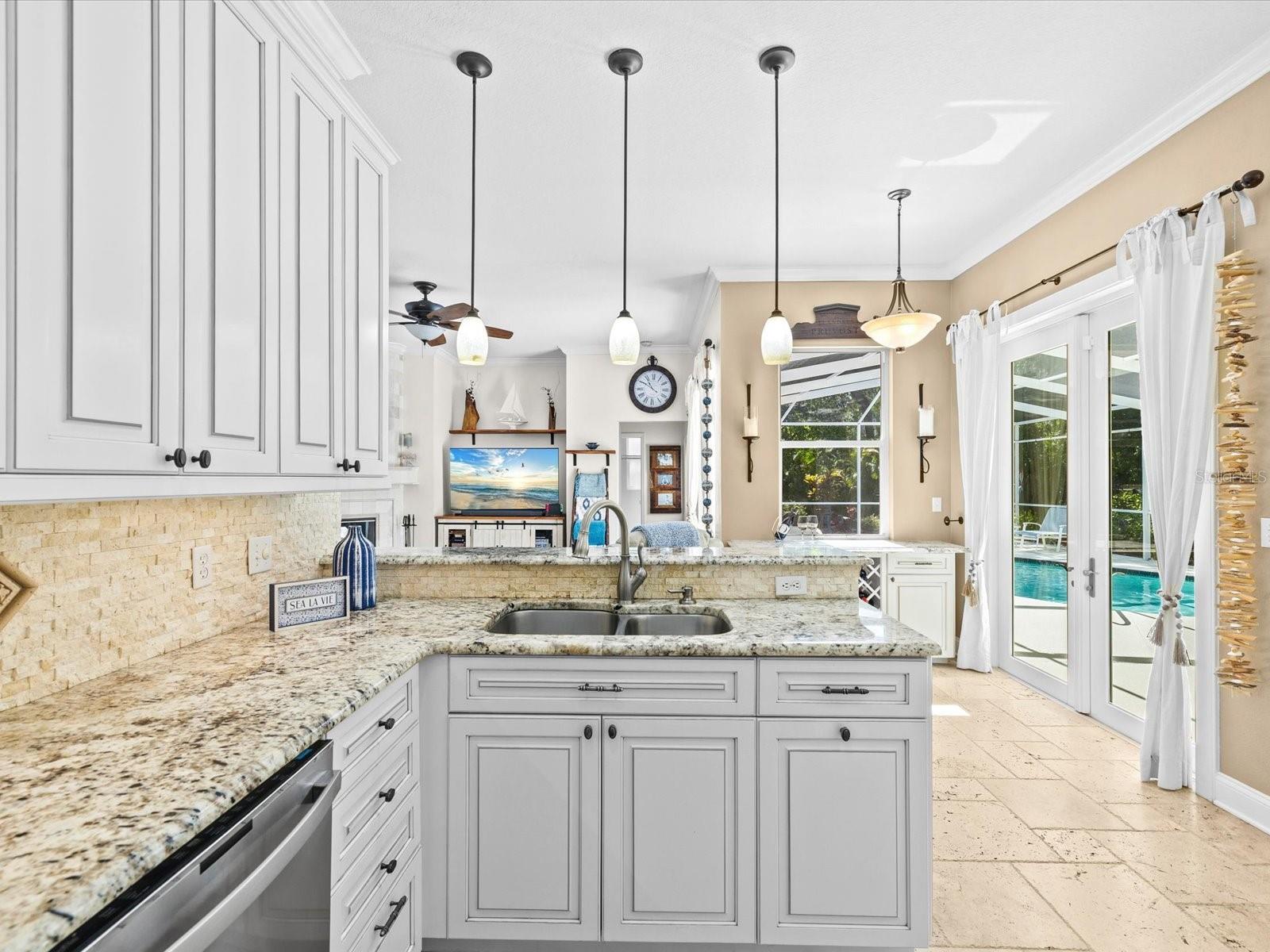 2033 LONG BRANCH LN, CLEARWATER, FL, 33760