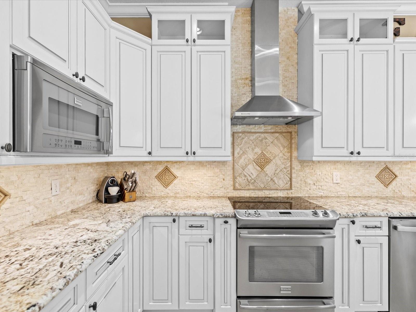 2033 LONG BRANCH LN, CLEARWATER, FL, 33760