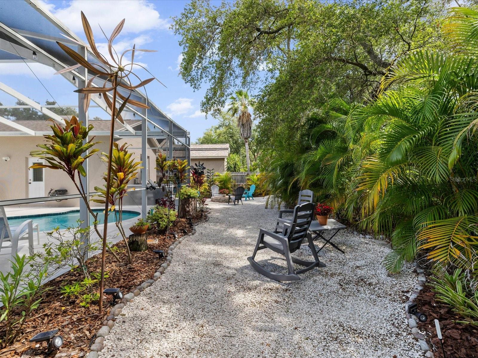 2033 LONG BRANCH LN, CLEARWATER, FL, 33760