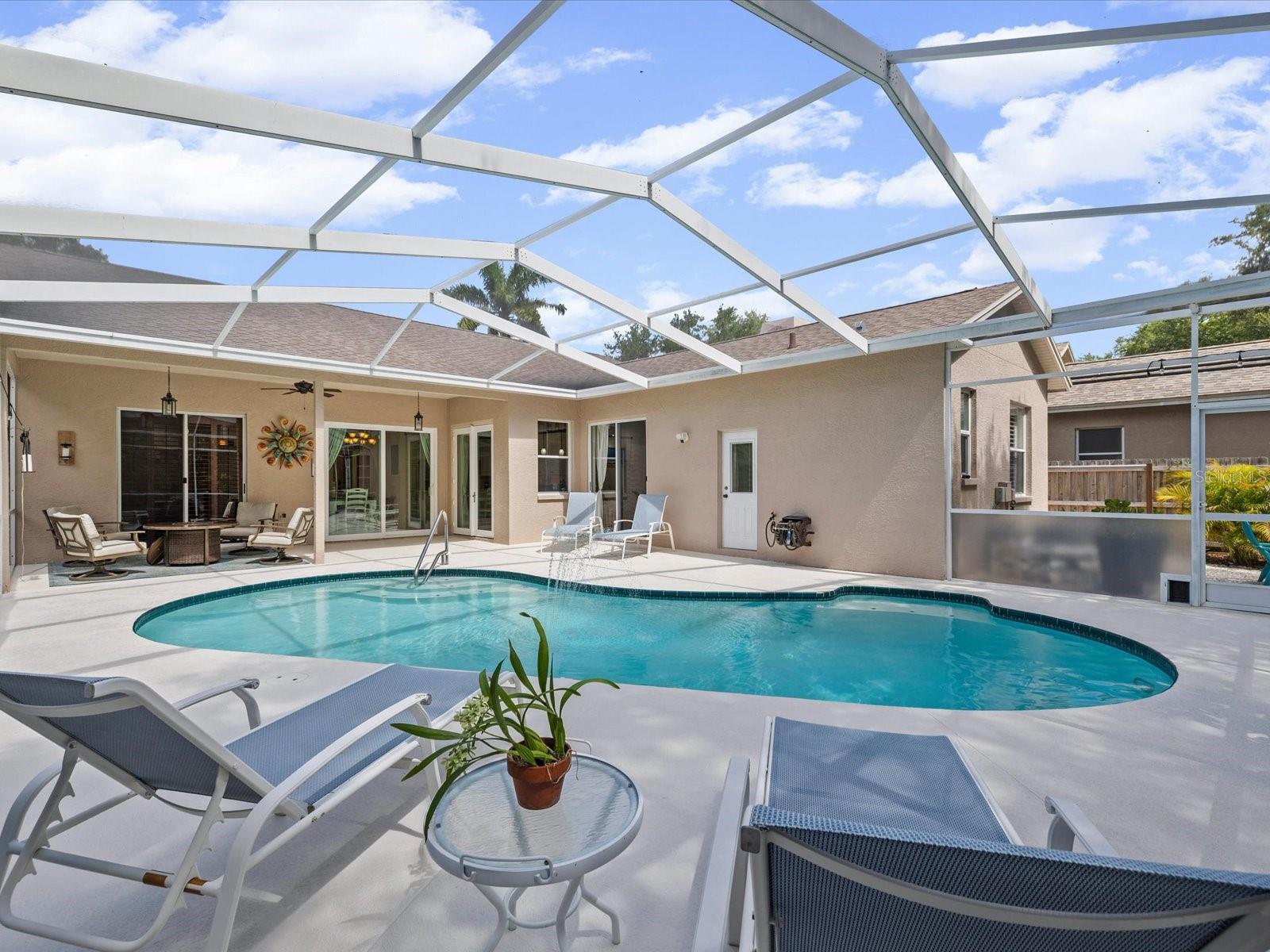 2033 LONG BRANCH LN, CLEARWATER, FL, 33760
