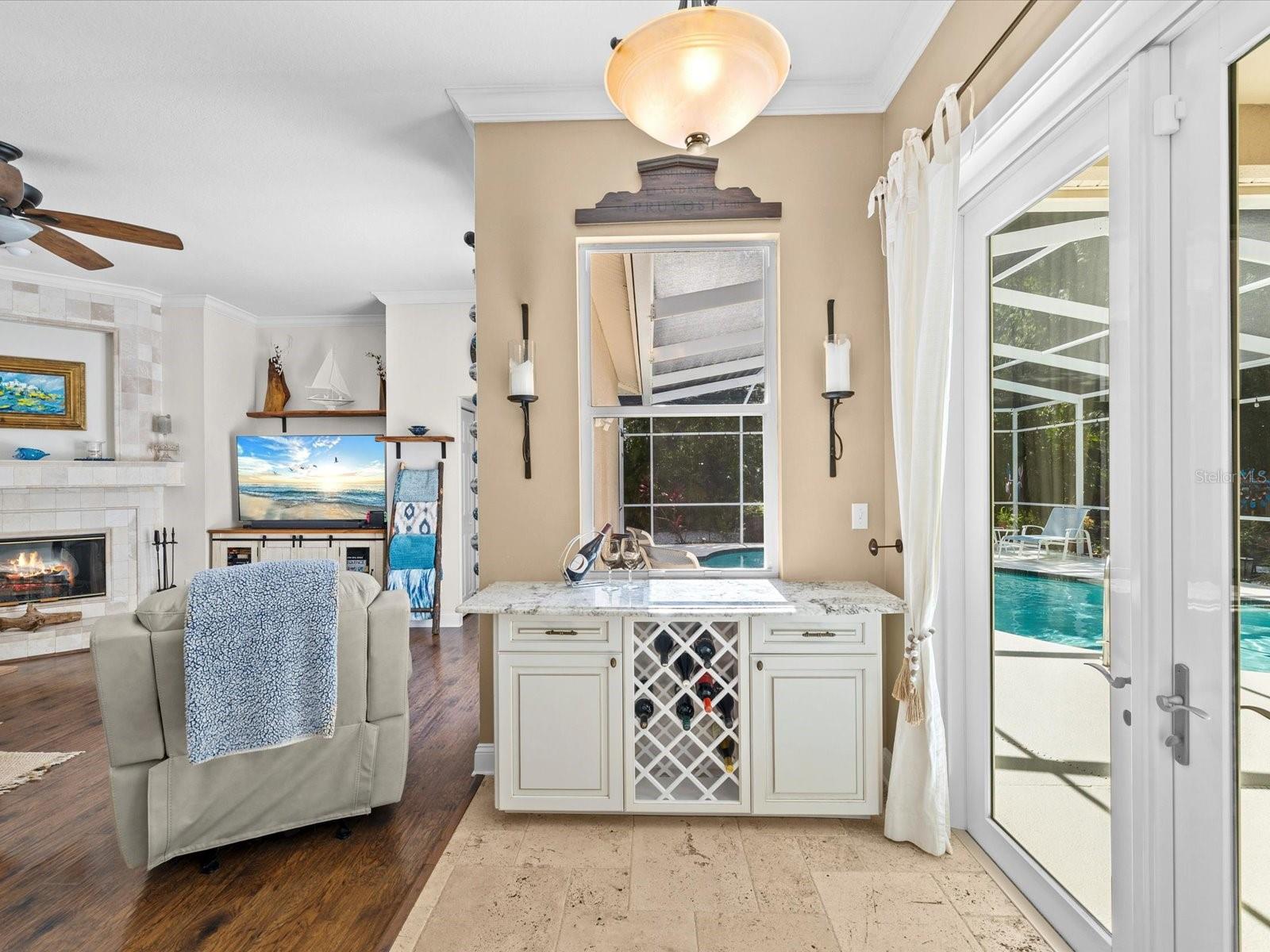 2033 LONG BRANCH LN, CLEARWATER, FL, 33760