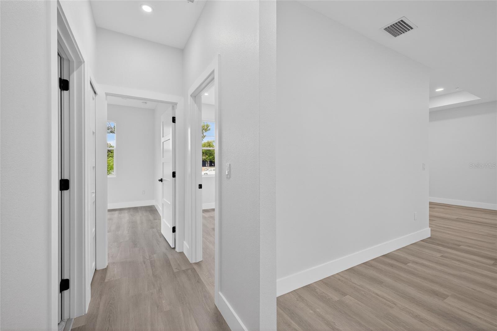 6000 DELTONA BLVD, SPRING HILL, FL, 34606
