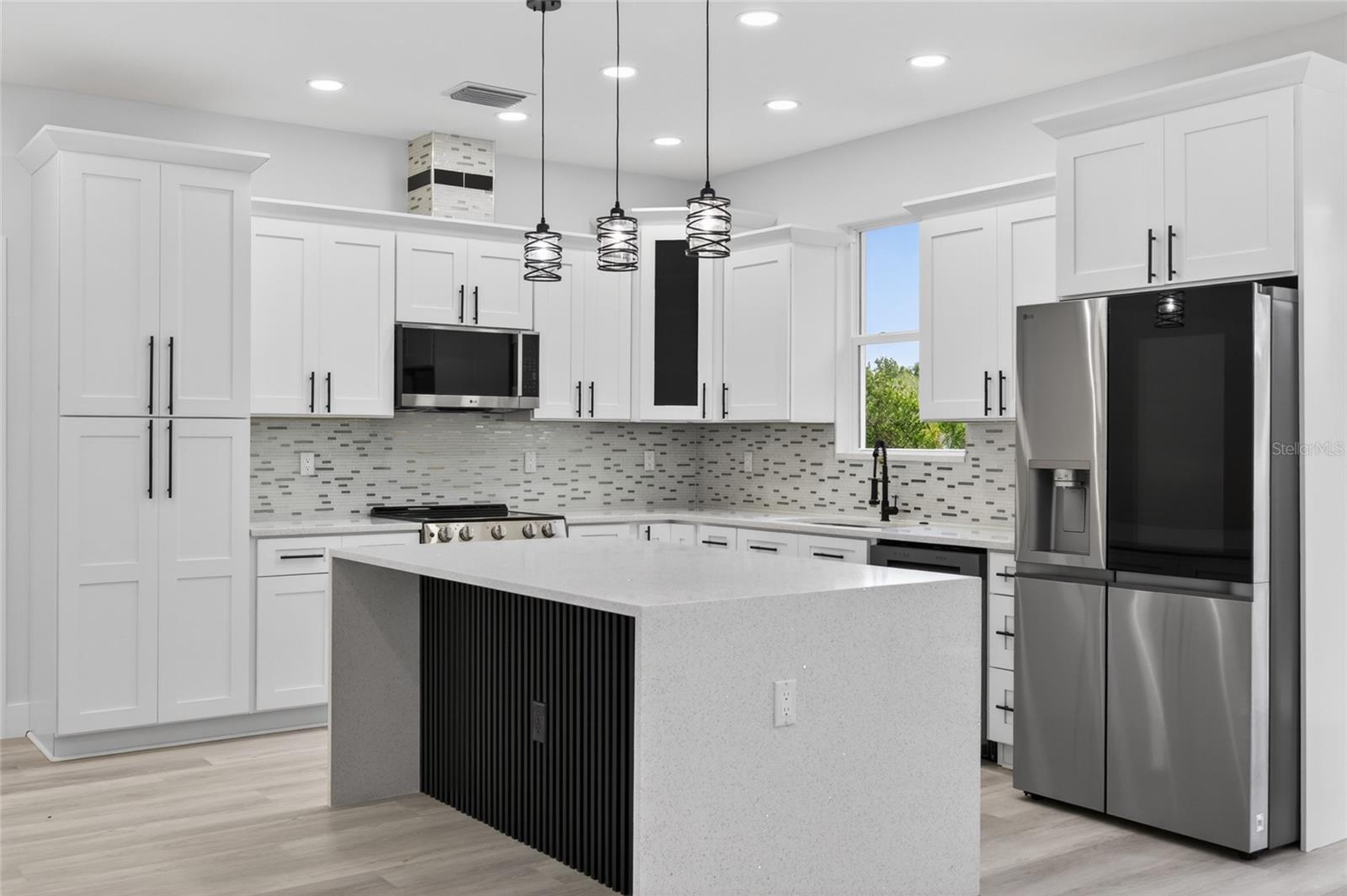 6000 DELTONA BLVD, SPRING HILL, FL, 34606
