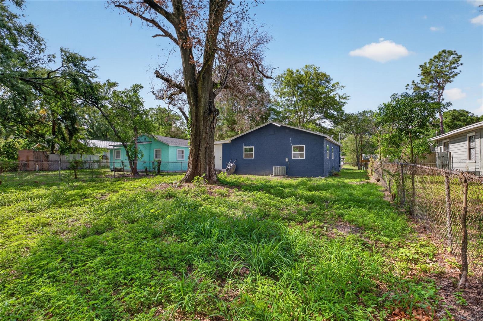 128 E 145TH AVE, TAMPA, FL, 33613