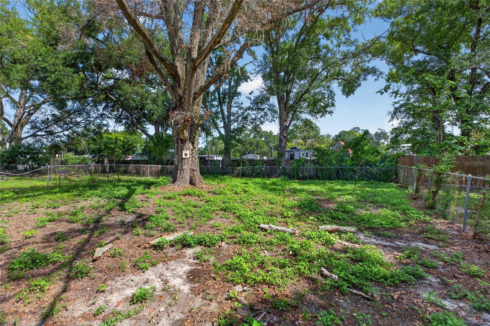 128 E 145TH AVE, TAMPA, FL, 33613