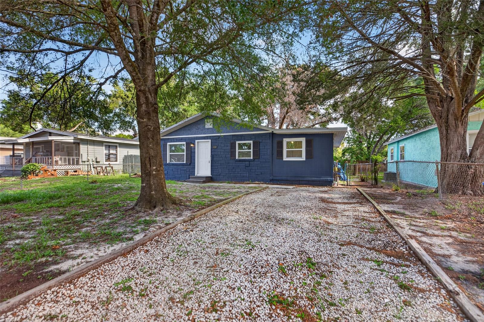 128 E 145TH AVE, TAMPA, FL, 33613