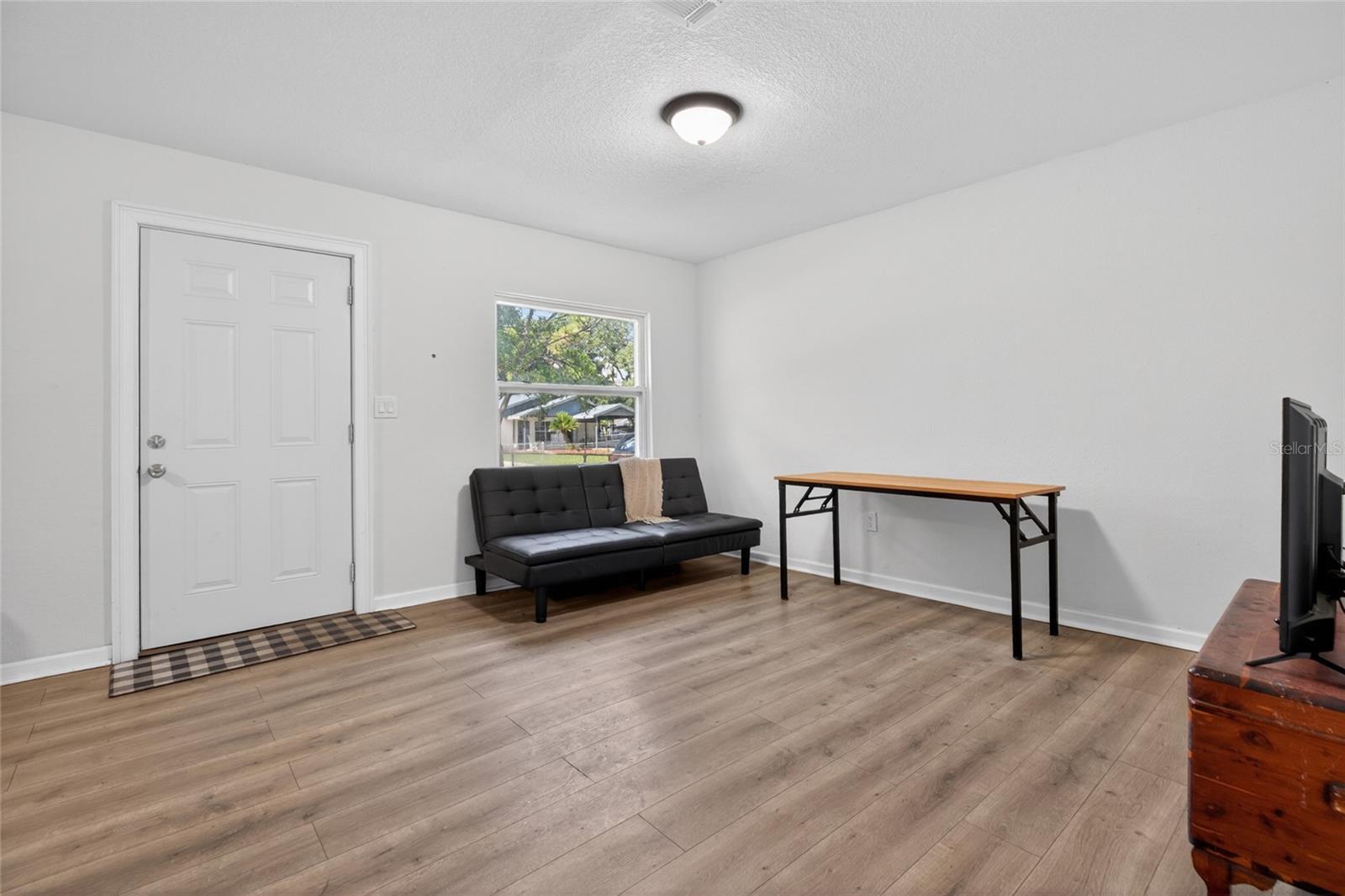 128 E 145TH AVE, TAMPA, FL, 33613