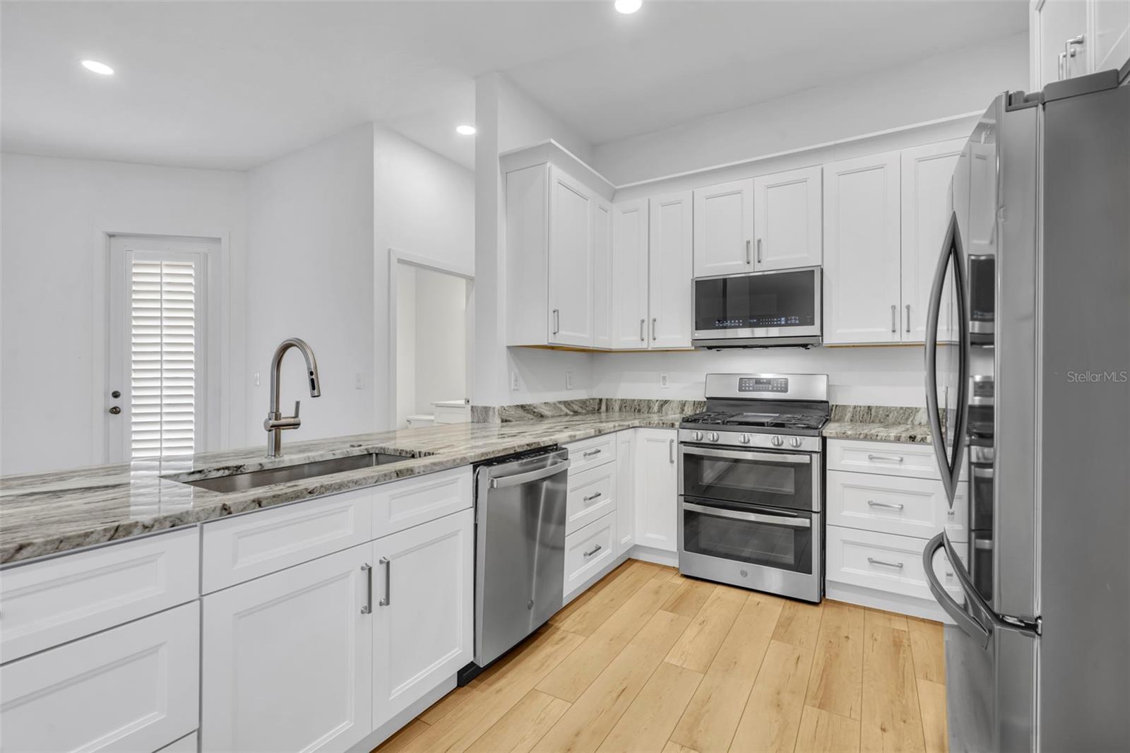 22 E HAZEL ST, ORLANDO, FL, 32804