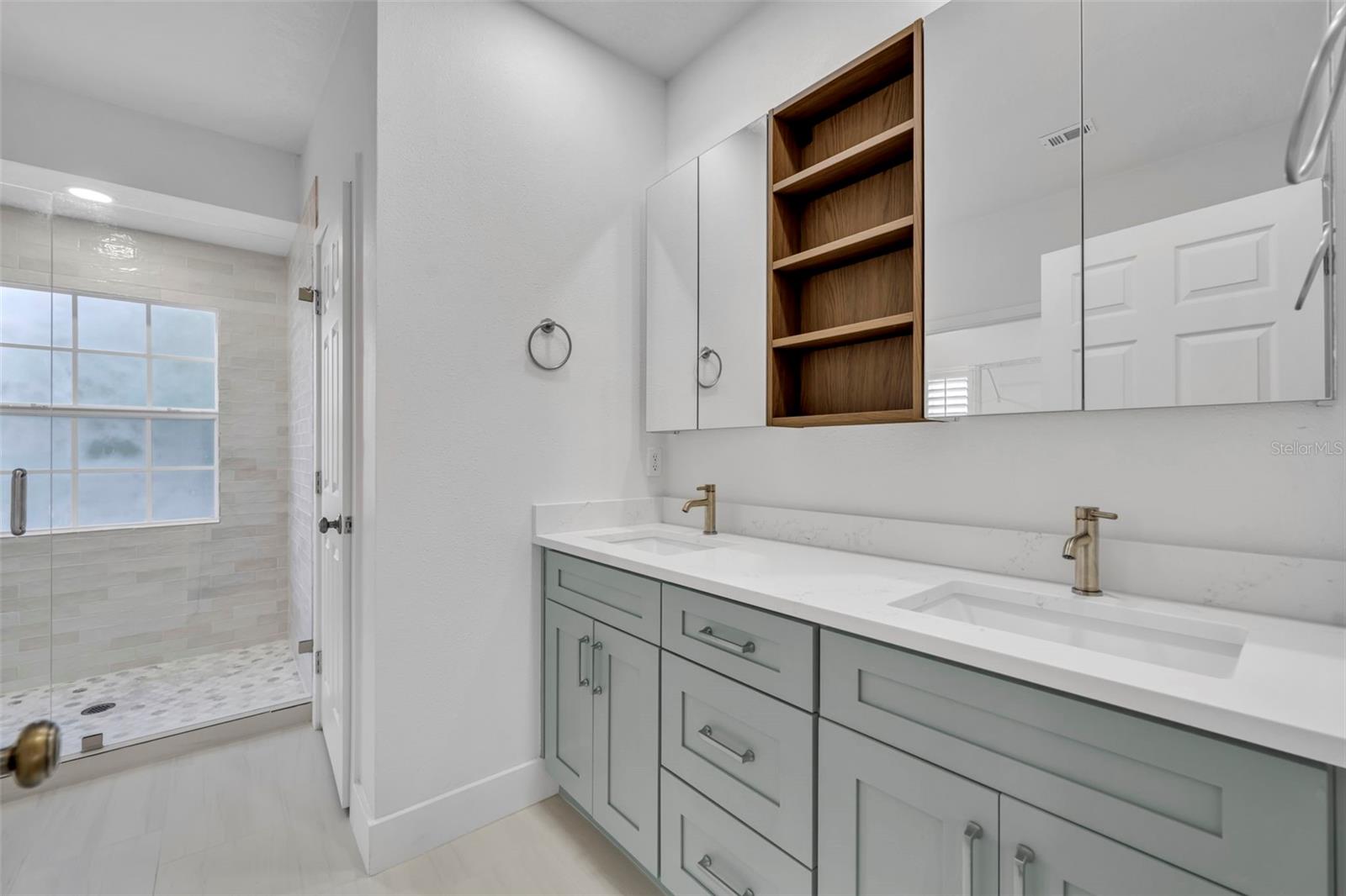 22 E HAZEL ST, ORLANDO, FL, 32804