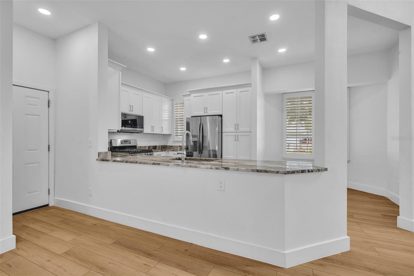 22 E HAZEL ST, ORLANDO, FL, 32804
