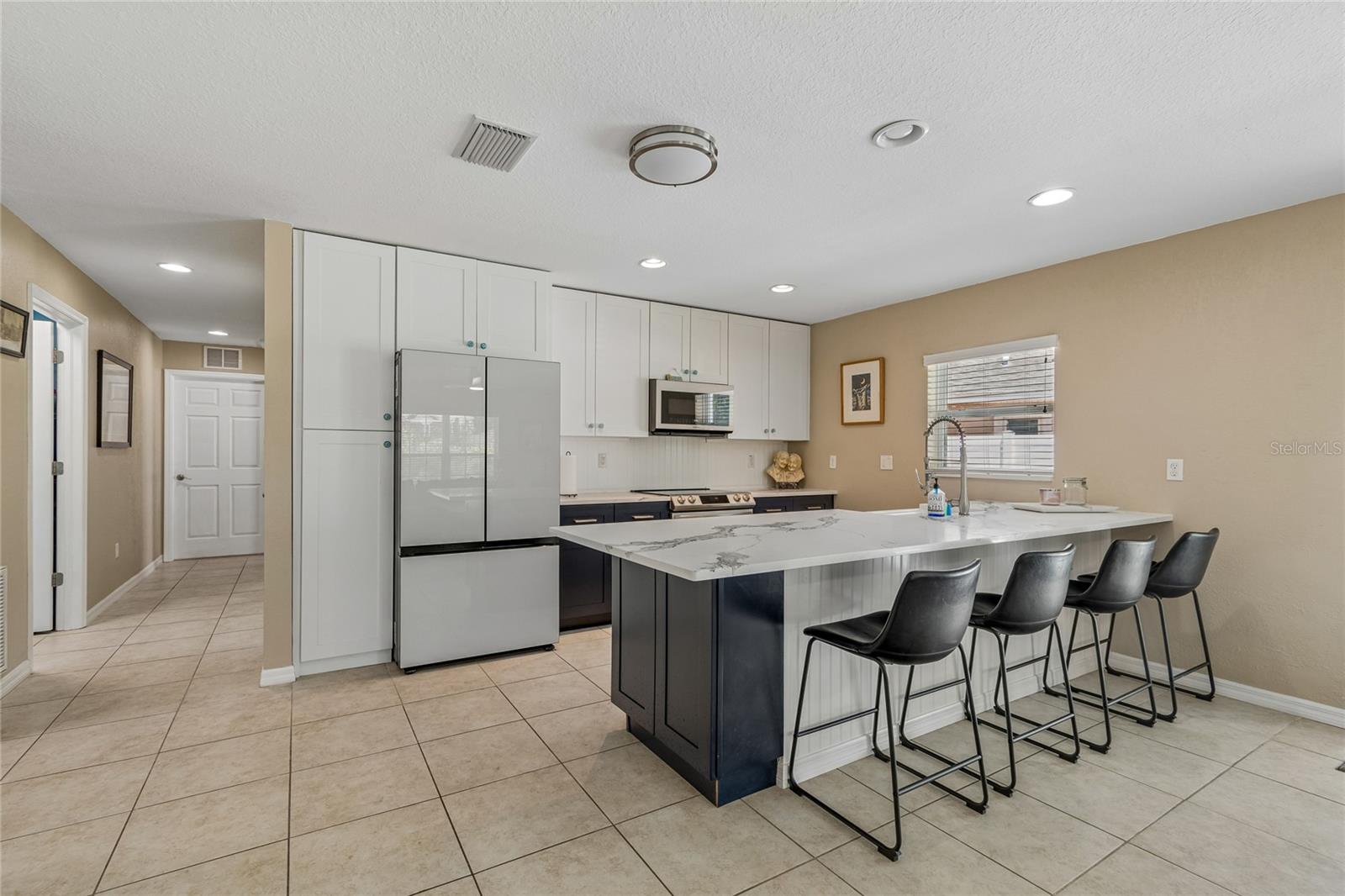 8115 33RD AVE N, ST PETERSBURG, FL, 33710