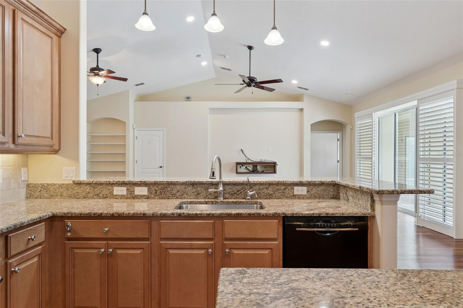 2942 SOUTHERN PINES LOOP, CLERMONT, FL, 34711