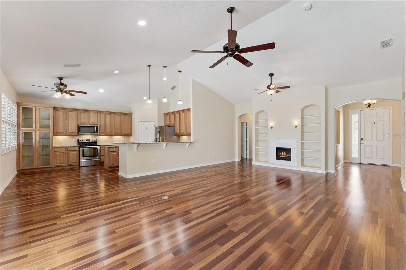 2942 SOUTHERN PINES LOOP, CLERMONT, FL, 34711