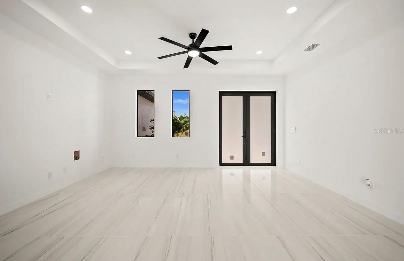 1805 NW 12TH ST, CAPE CORAL, FL, 33993