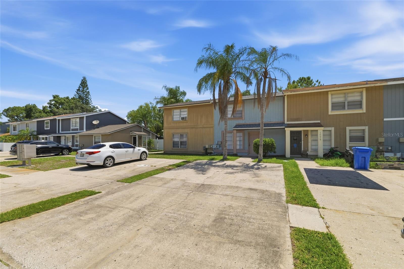 14021 VILLAGE TERRACE DR, TAMPA, FL, 33624