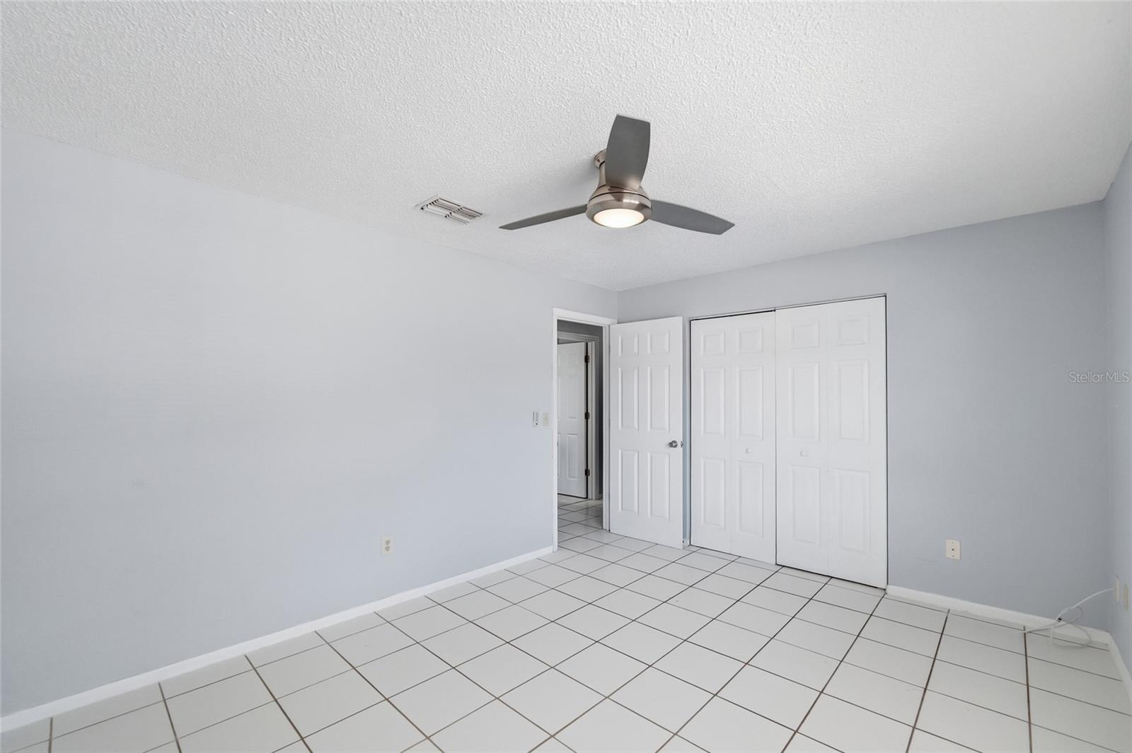 14021 VILLAGE TERRACE DR, TAMPA, FL, 33624