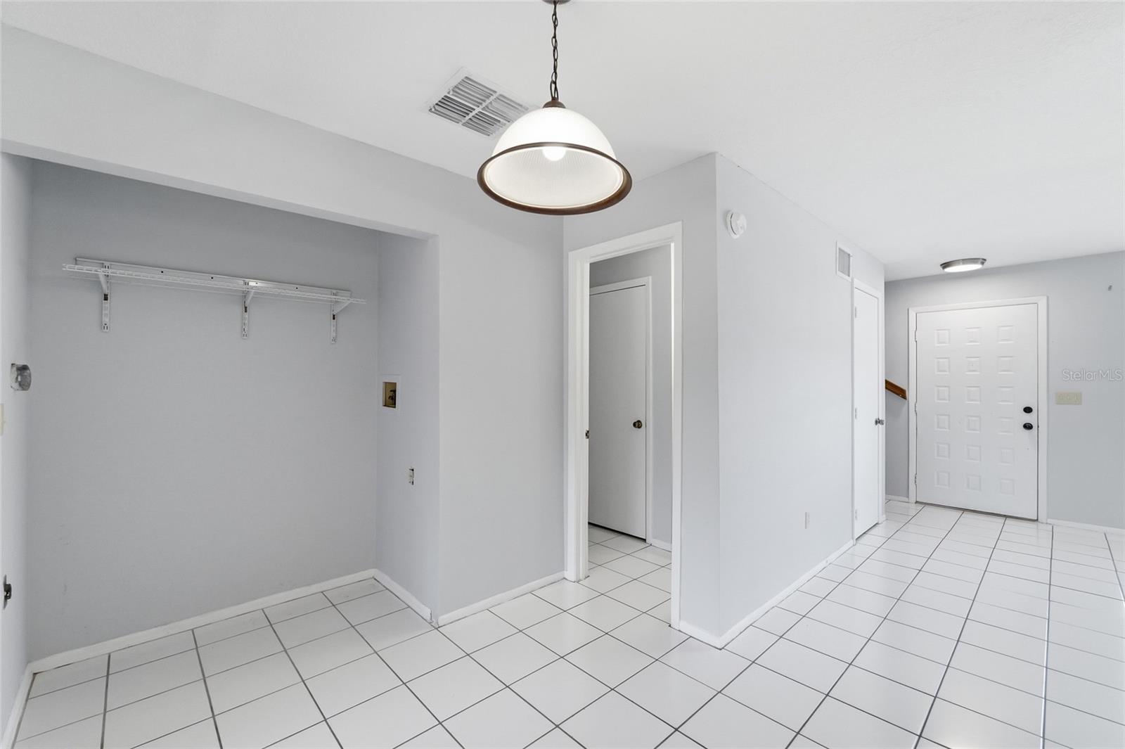14021 VILLAGE TERRACE DR, TAMPA, FL, 33624