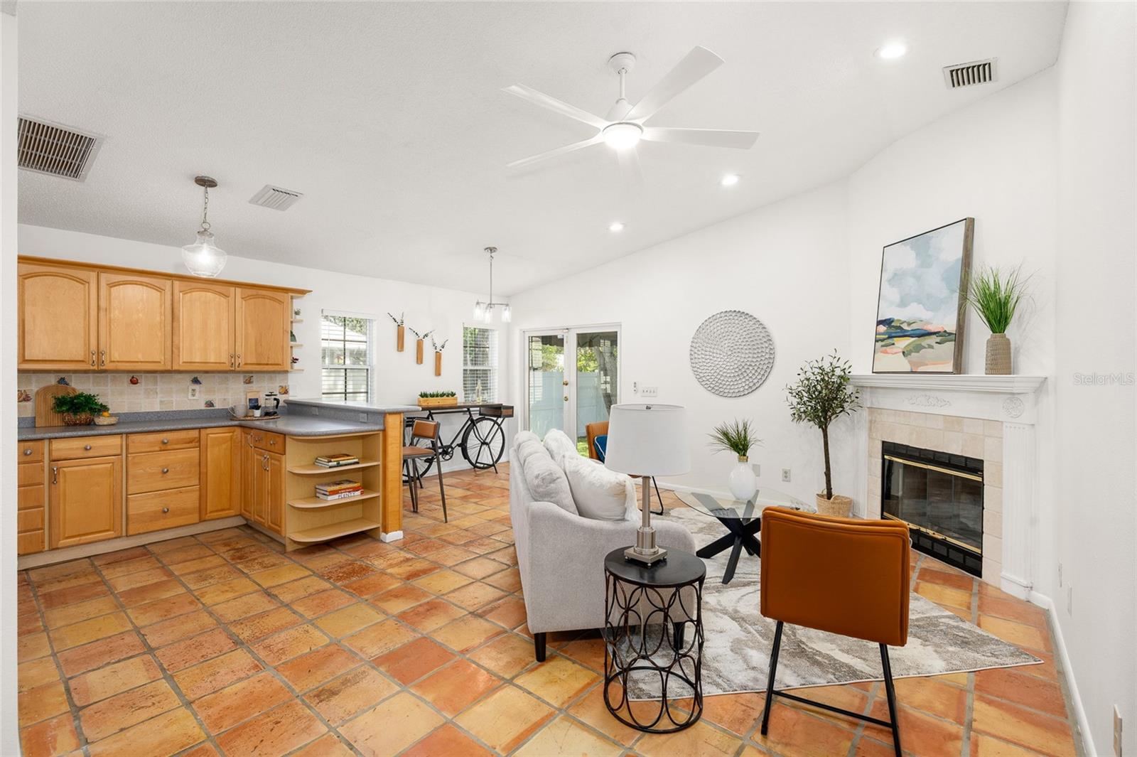 2908 W BALLAST POINT BLVD, TAMPA, FL, 33611