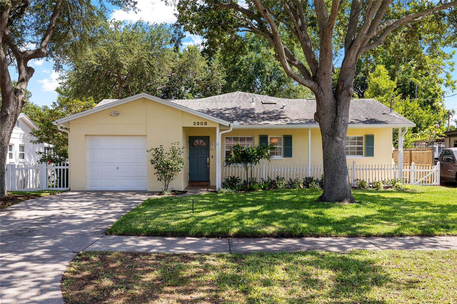 2908 W BALLAST POINT BLVD, TAMPA, FL, 33611