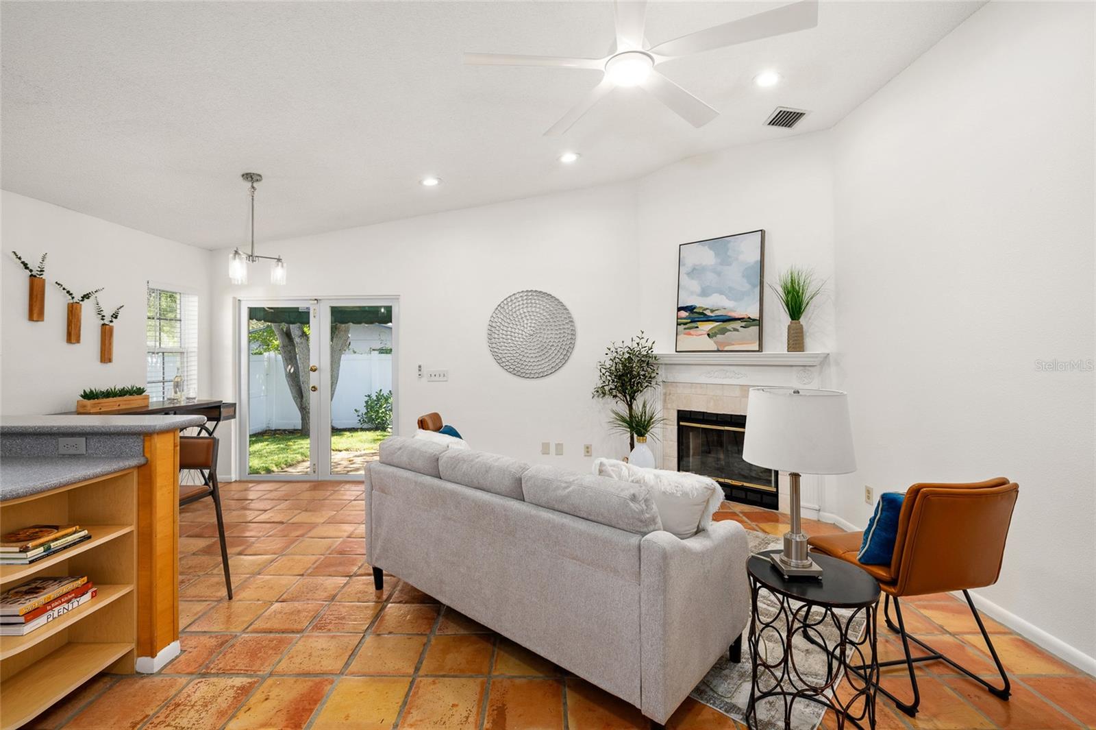 2908 W BALLAST POINT BLVD, TAMPA, FL, 33611