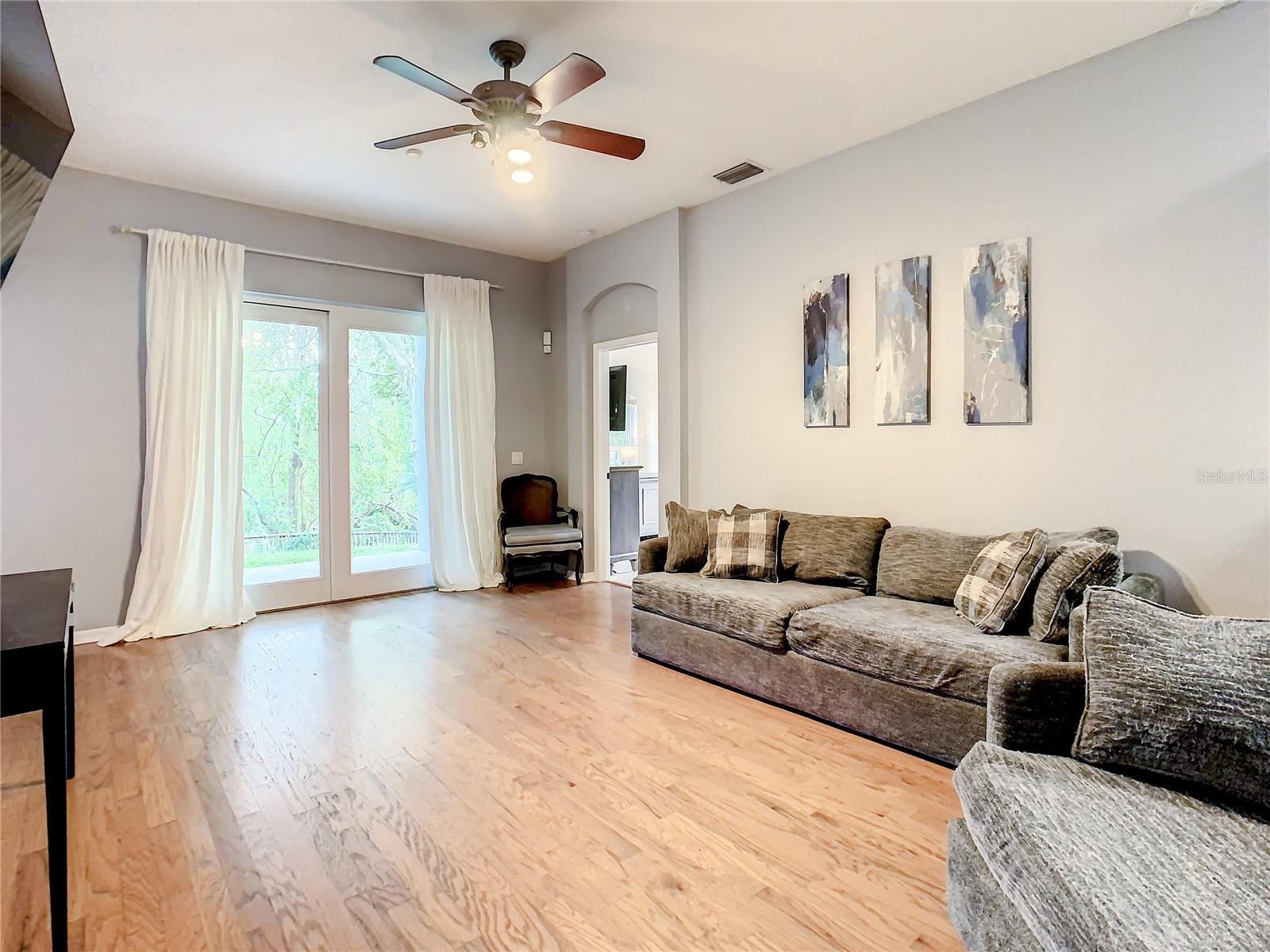 1407 TRAIL BOSS LN, BRANDON, FL, 33511