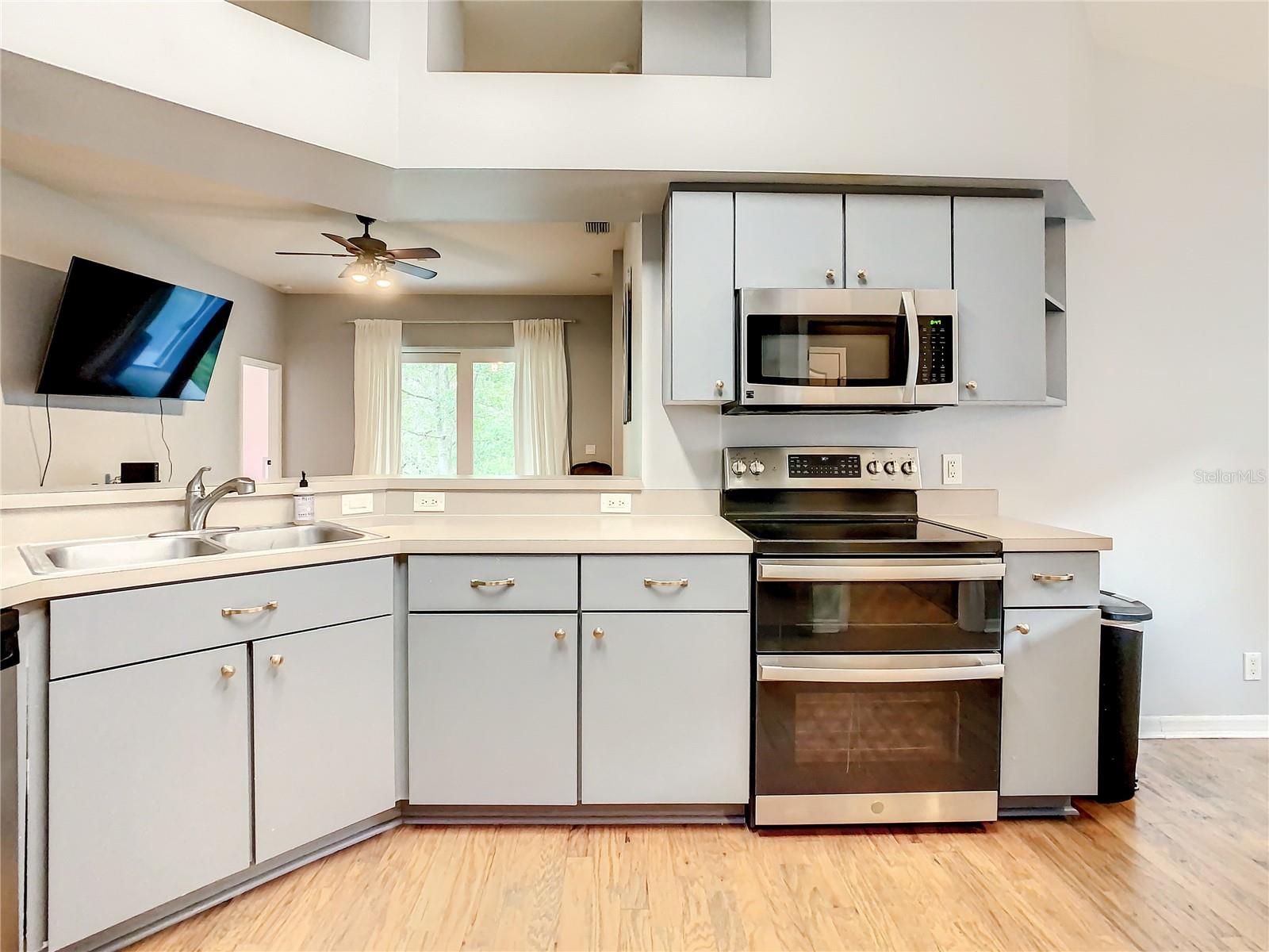 1407 TRAIL BOSS LN, BRANDON, FL, 33511