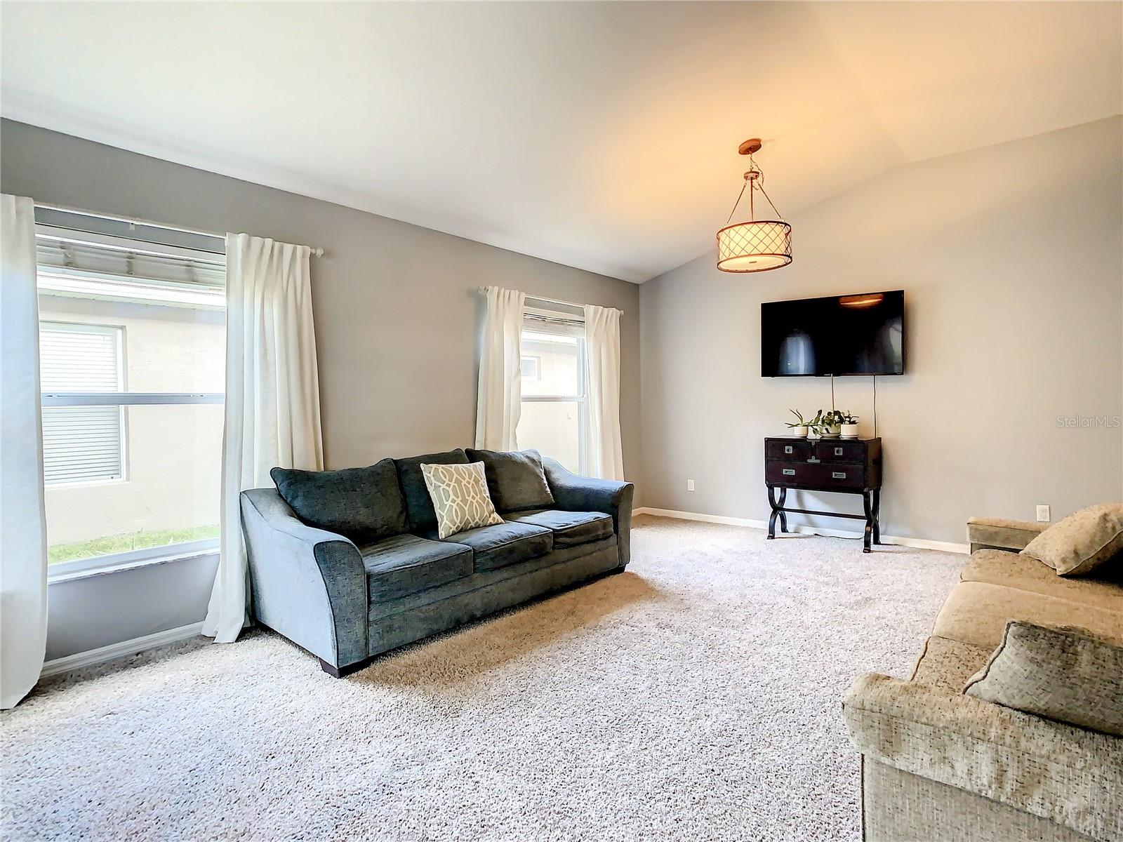 1407 TRAIL BOSS LN, BRANDON, FL, 33511
