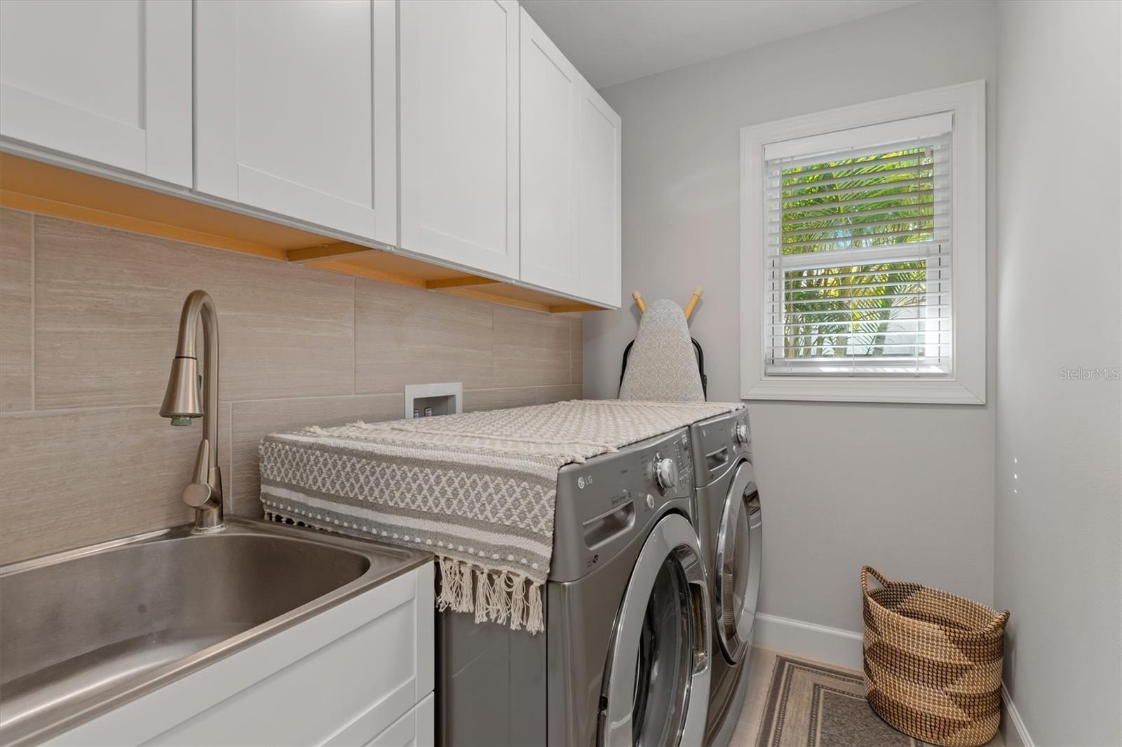 2420 SHEILA LN, NORTH PORT, FL, 34286