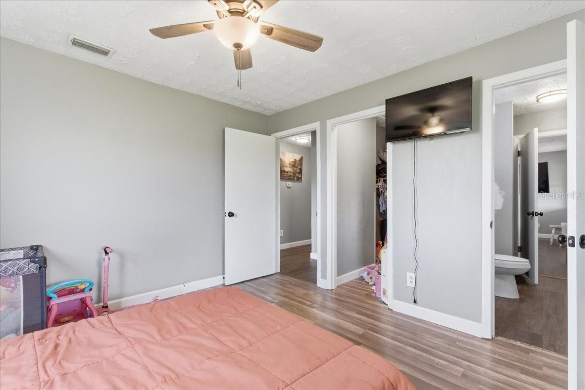 5040 RODEO DR, KEYSTONE HEIGHTS, FL, 32656