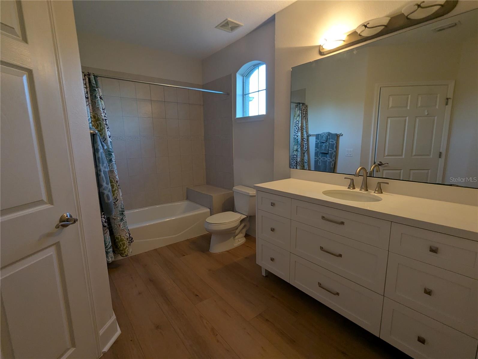 200 RIVERFRONT DR #D101, PALM COAST, FL, 32137