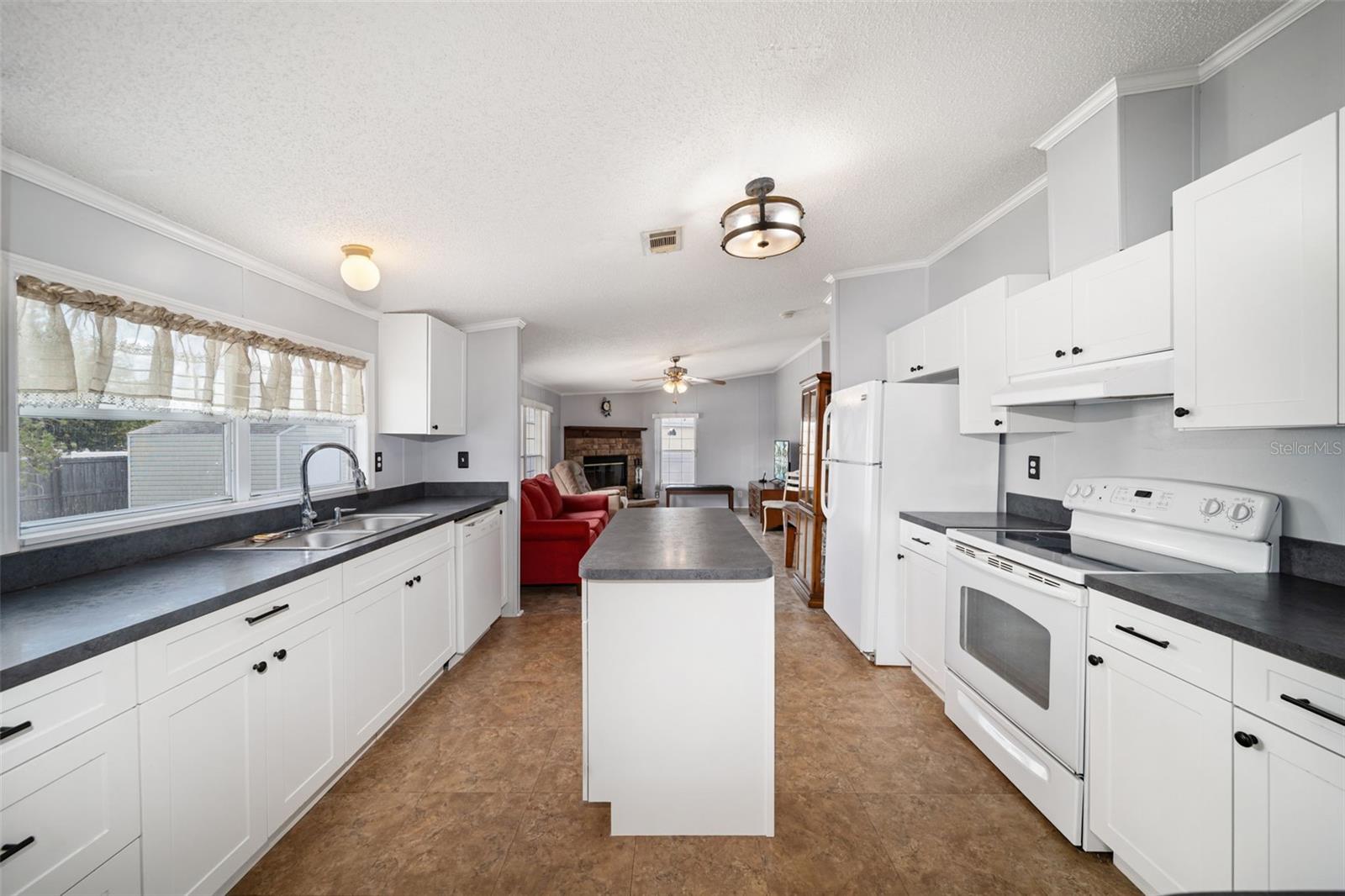 10407 GOSHAWK DR, RIVERVIEW, FL, 33578