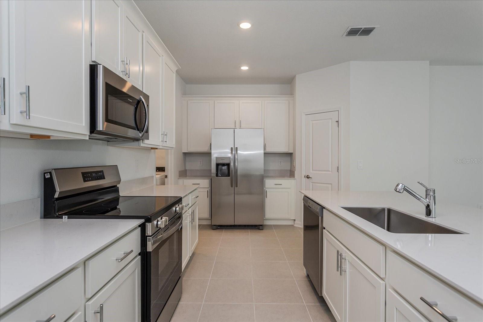 6041 WELLBEING WAY, CLERMONT, FL, 34714