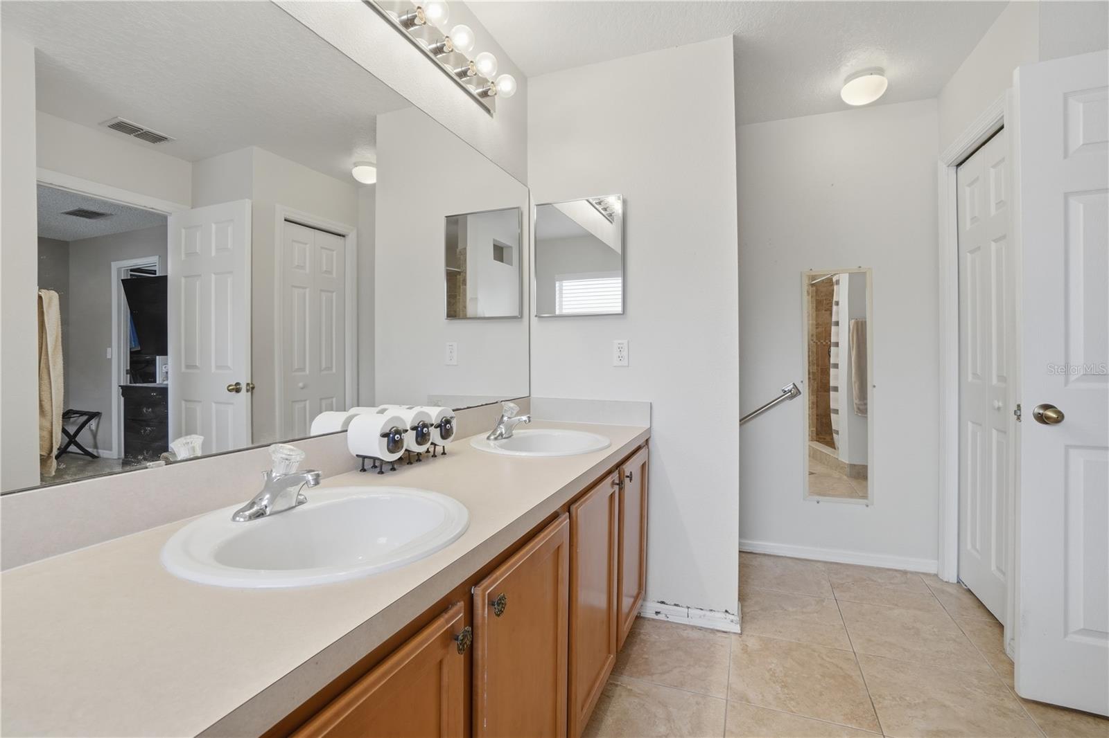 969 HORSESHOE FALLS DR, ORLANDO, FL, 32828