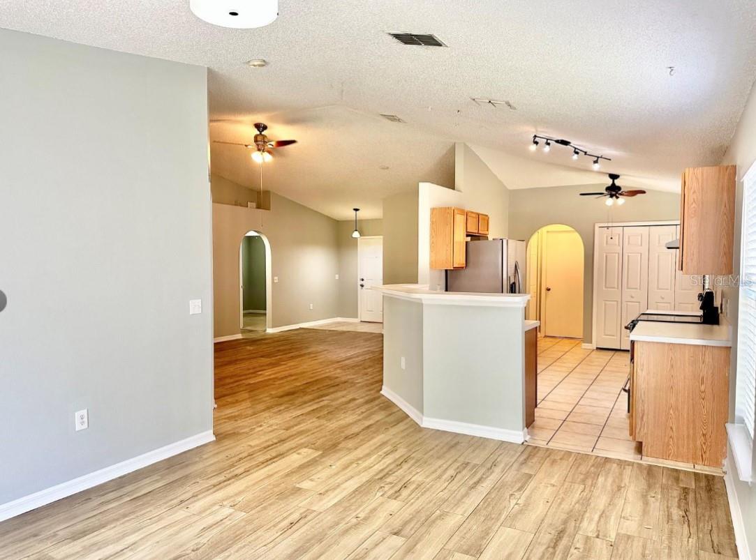 14237 ECON WOODS LN, ORLANDO, FL, 32826