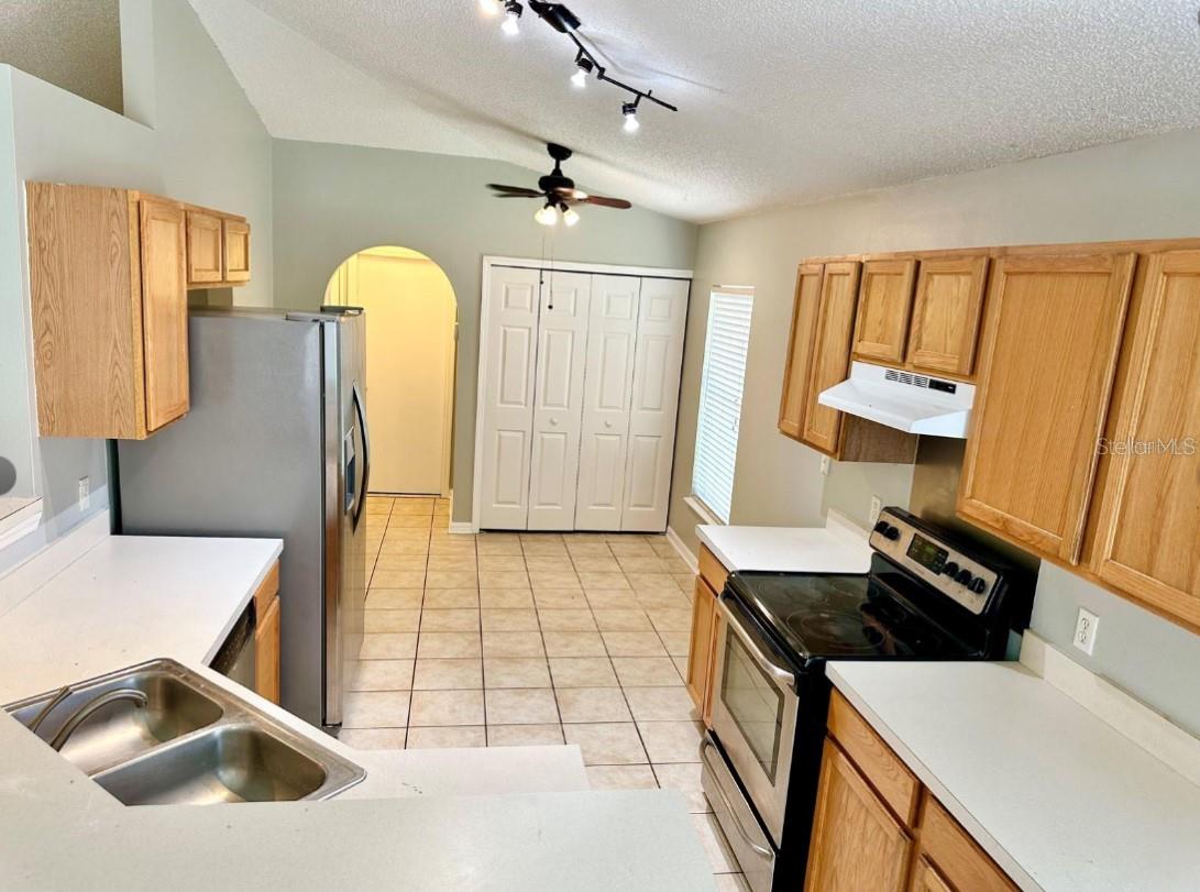 14237 ECON WOODS LN, ORLANDO, FL, 32826