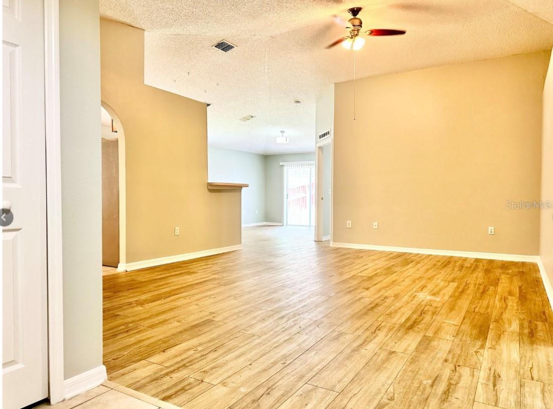 14237 ECON WOODS LN, ORLANDO, FL, 32826