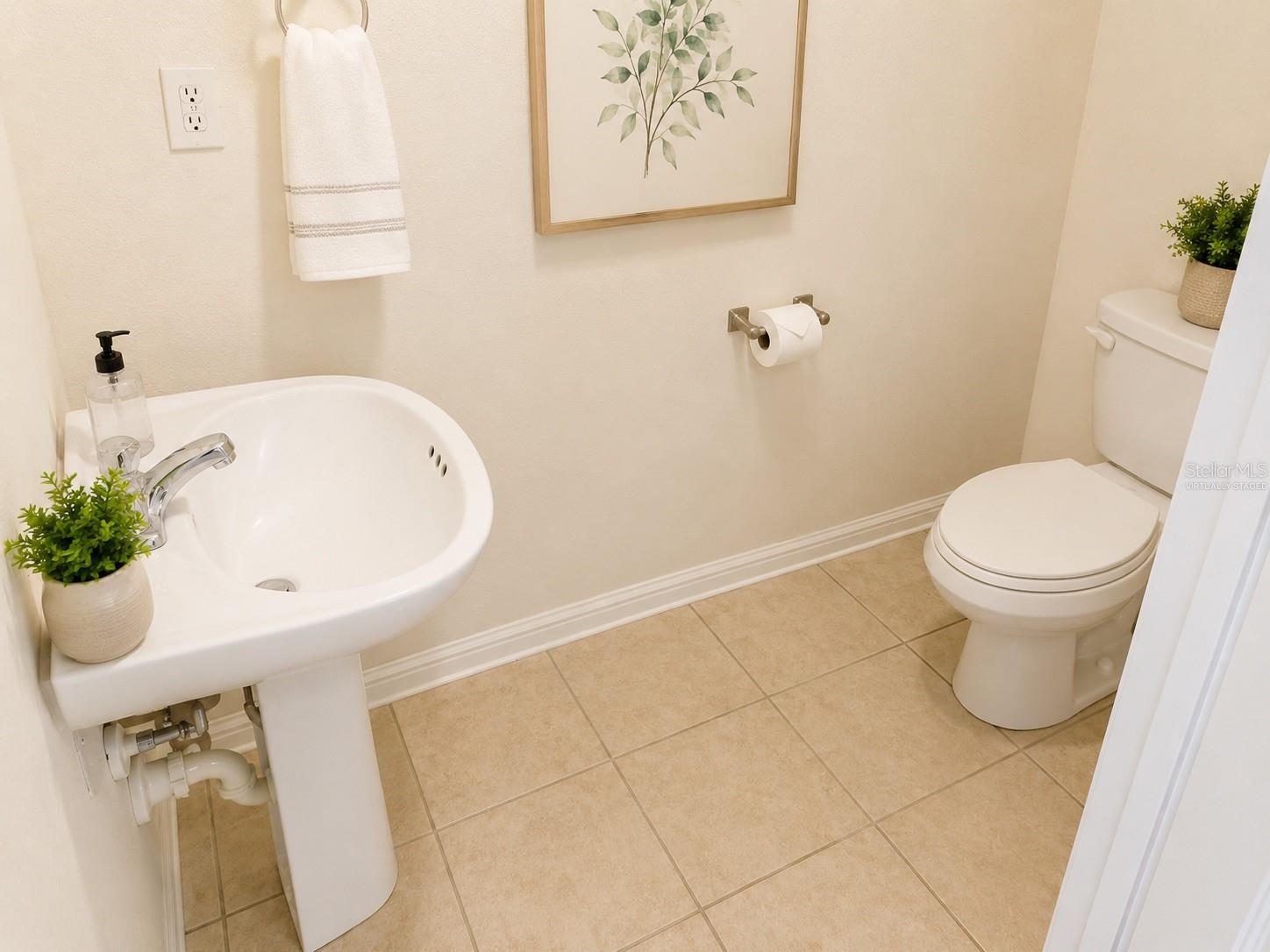 5001 SUNRIDGE PALMS DR, TAMPA, FL, 33617