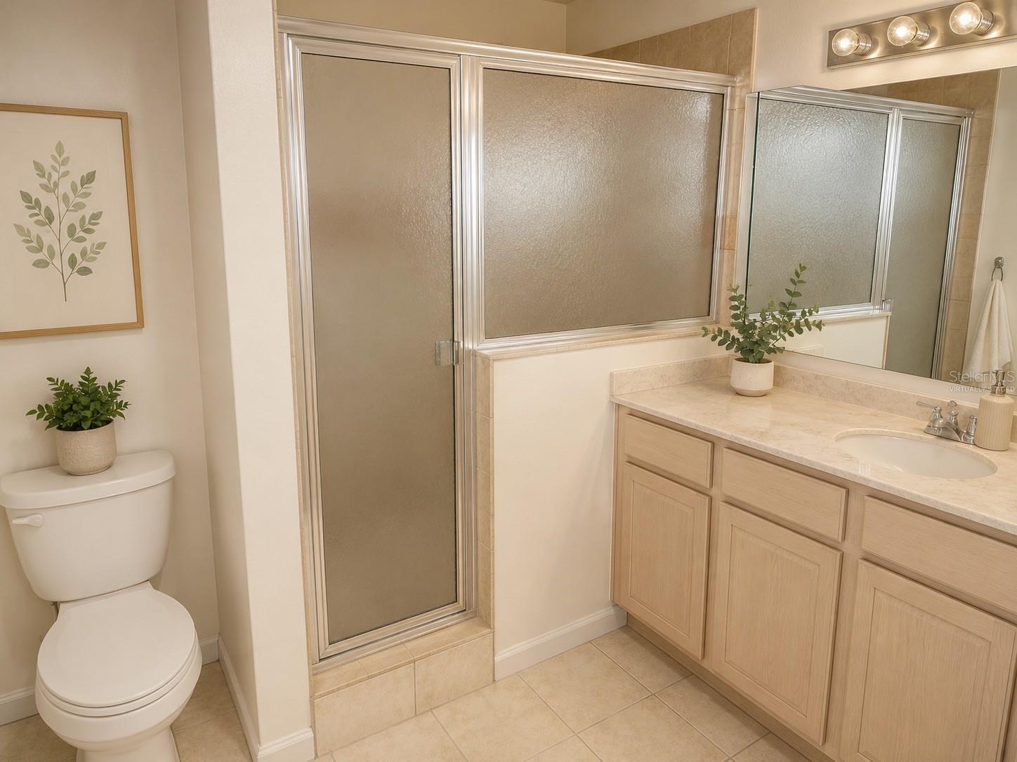 5001 SUNRIDGE PALMS DR, TAMPA, FL, 33617