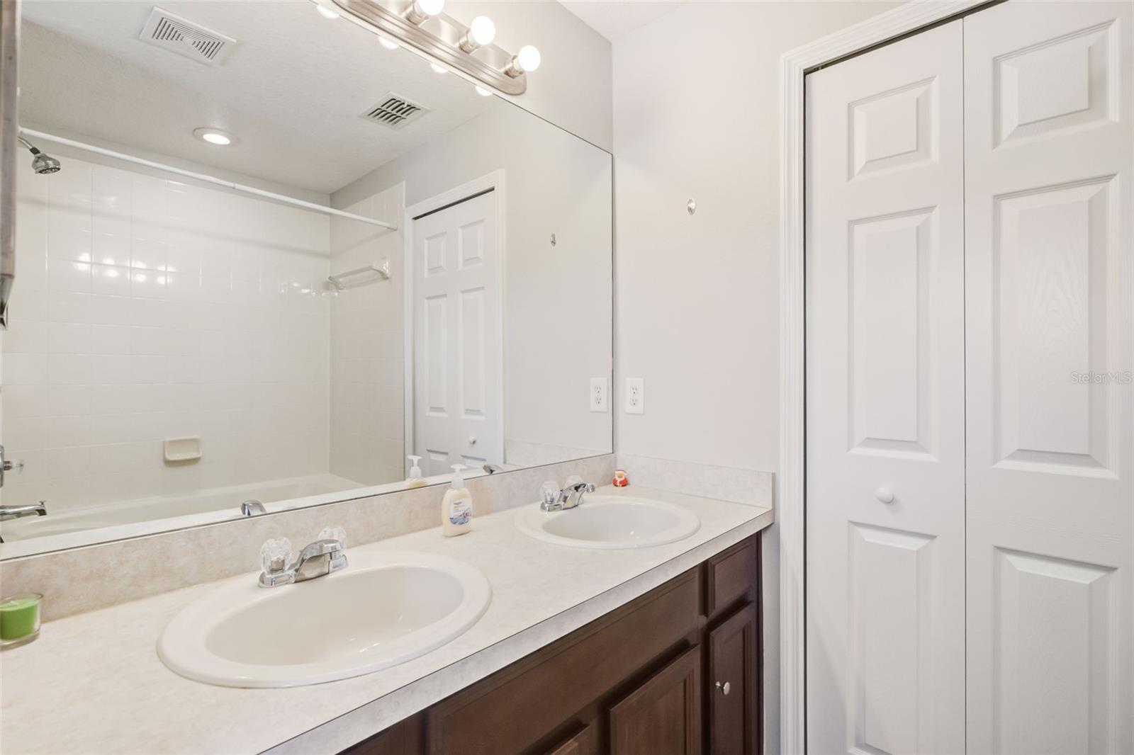 2116 JEREMIAH WAY, KISSIMMEE, FL, 34743