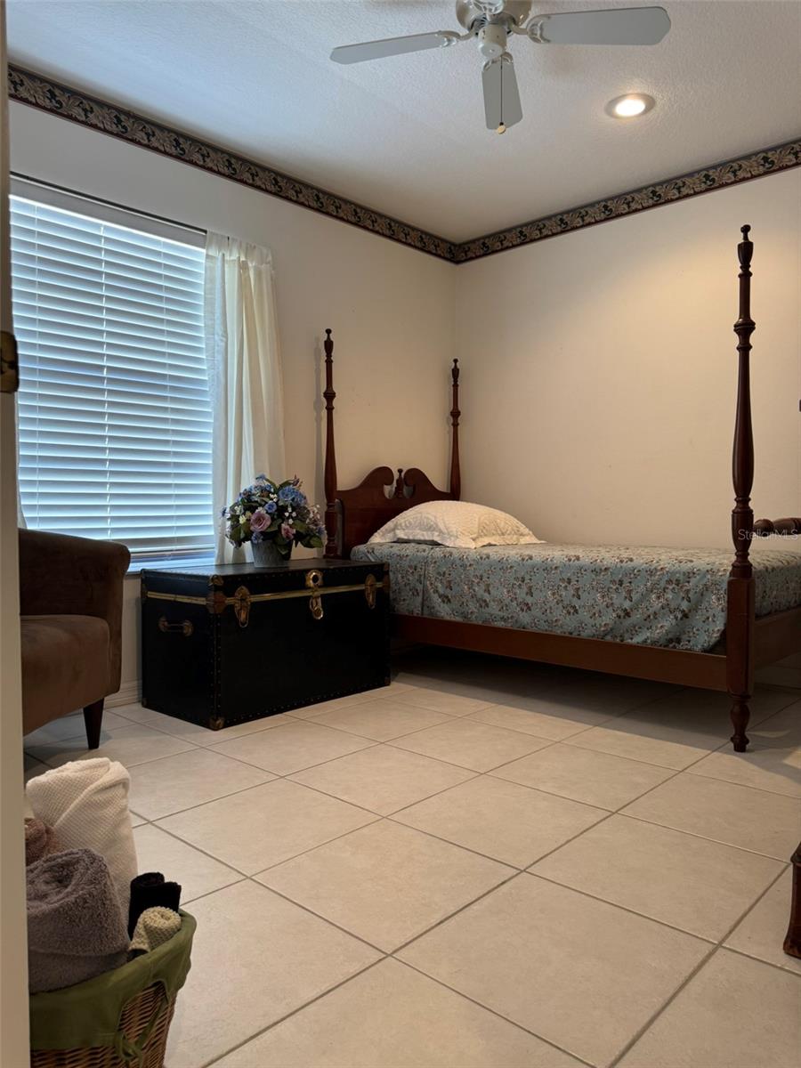 9814 OSLIN ST, TAMPA, FL, 33615