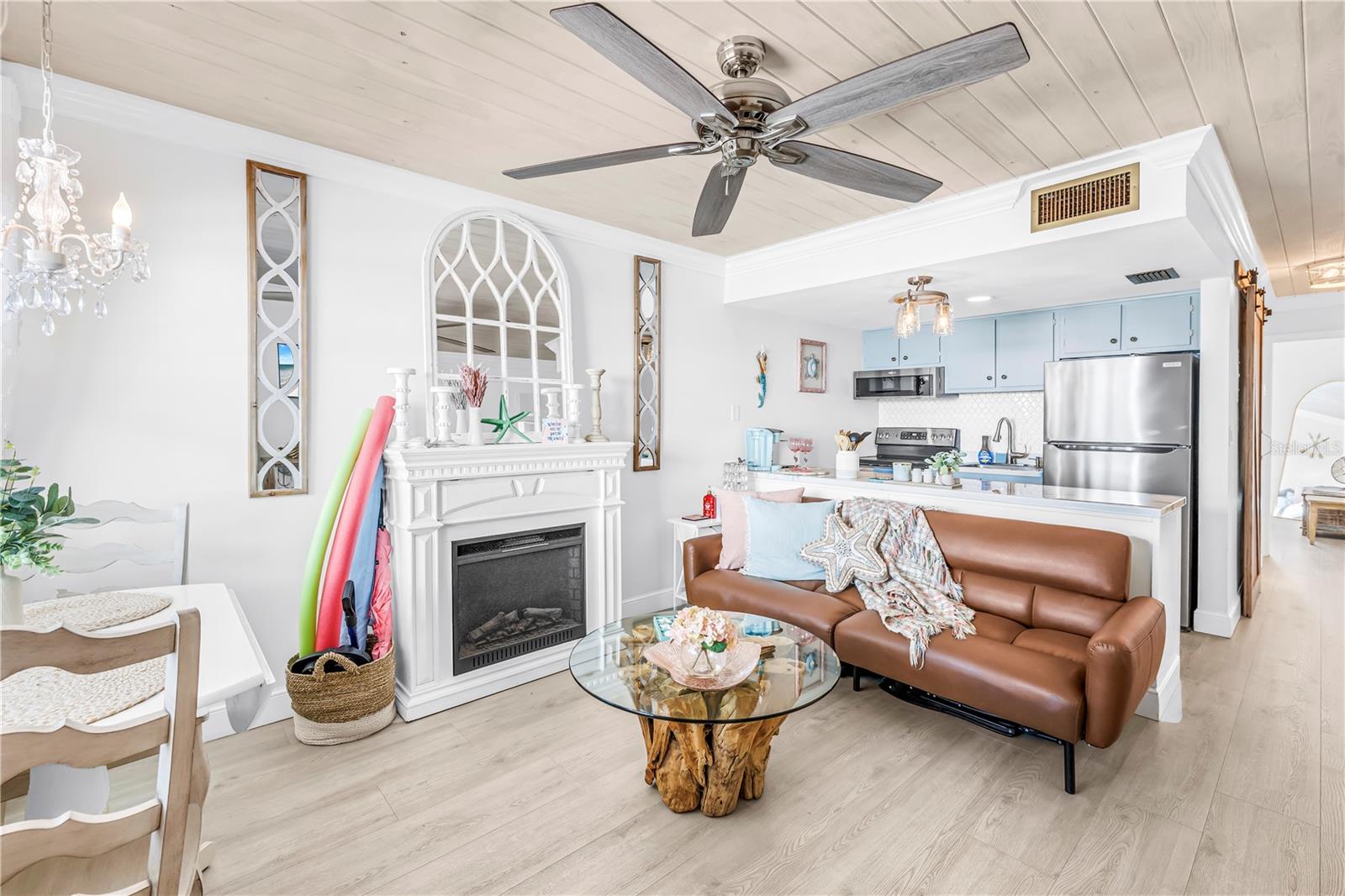 8475 W GULF BLVD #20, TREASURE ISLAND, FL, 33706
