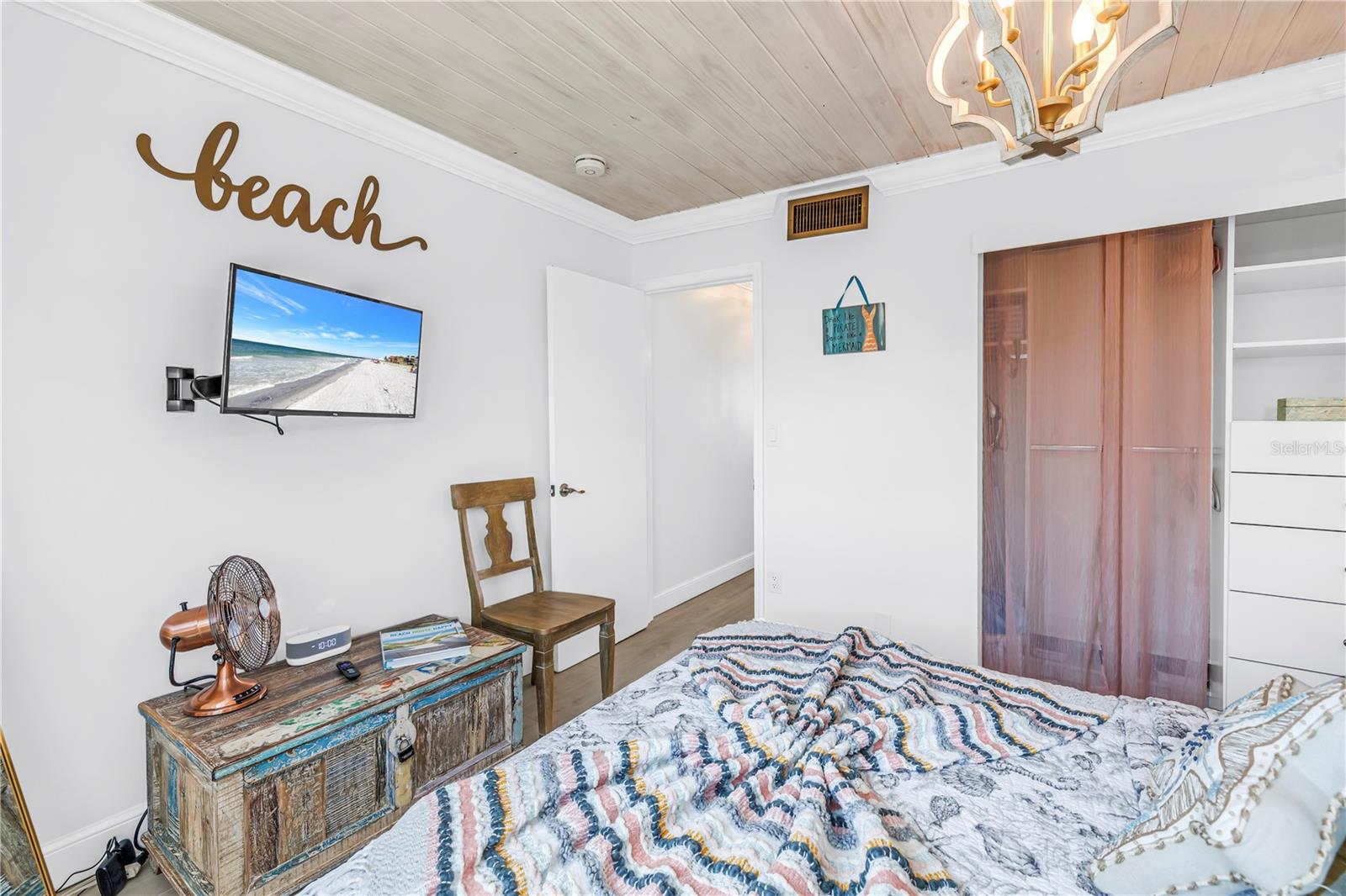 8475 W GULF BLVD #20, TREASURE ISLAND, FL, 33706