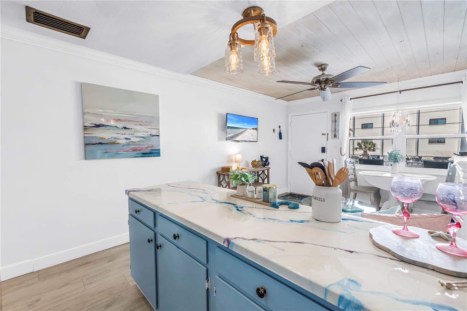8475 W GULF BLVD #20, TREASURE ISLAND, FL, 33706