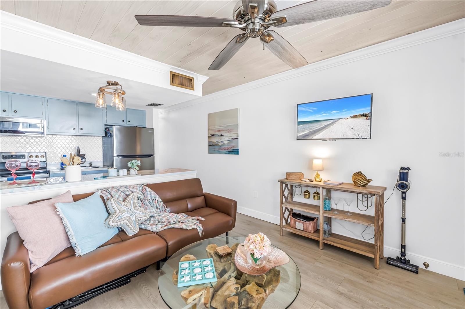 8475 W GULF BLVD #20, TREASURE ISLAND, FL, 33706